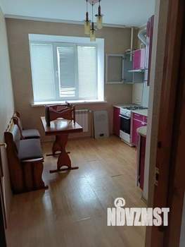 2-к квартира, вторичка, 58м2, 1/9 этаж