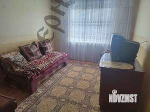 3-к квартира, вторичка, 53м2, 1/1 этаж