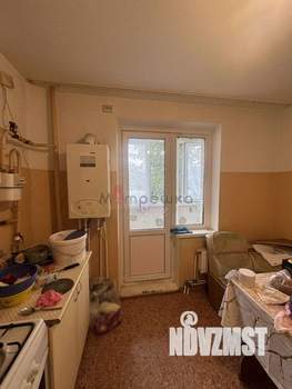 2-к квартира, вторичка, 61м2, 1/10 этаж