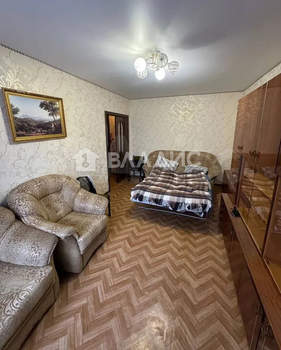 4-к квартира, вторичка, 75м2, 4/9 этаж