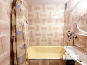 3-к квартира, вторичка, 65м2, 1/10 этаж