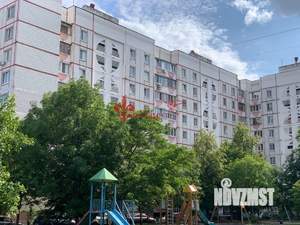 3-к квартира, вторичка, 63м2, 1/9 этаж