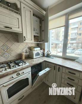 3-к квартира, вторичка, 62м2, 1/5 этаж