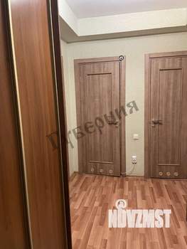 1-к квартира, вторичка, 64м2, 1/7 этаж