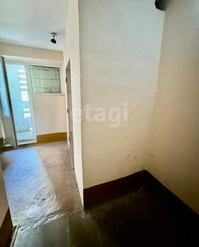 3-к квартира, вторичка, 71м2, 4/10 этаж