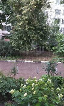 2-к квартира, вторичка, 42м2, 1/5 этаж