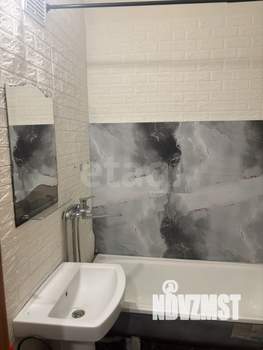 2-к квартира, вторичка, 59м2, 1/9 этаж