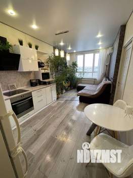 2-к квартира, вторичка, 52м2, 11/18 этаж