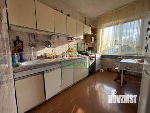 3-к квартира, вторичка, 60м2, 6/9 этаж