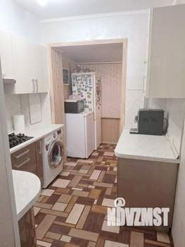 4-к квартира, вторичка, 64м2, 1/5 этаж