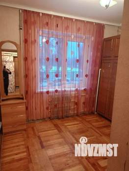 3-к квартира, вторичка, 60м2, 1/9 этаж