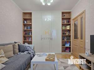 3-к квартира, вторичка, 60м2, 7/19 этаж