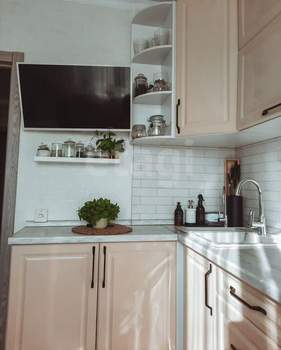 4-к квартира, вторичка, 84м2, 10/10 этаж
