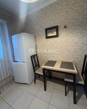 1-к квартира, вторичка, 37м2, 9/9 этаж