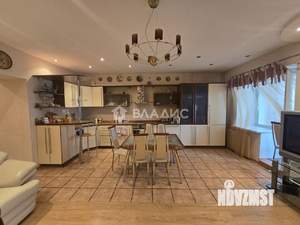 3-к квартира, вторичка, 117м2, 12/17 этаж
