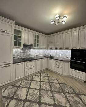 2-к квартира, вторичка, 72м2, 9/13 этаж