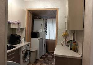 4-к квартира, вторичка, 64м2, 1/5 этаж