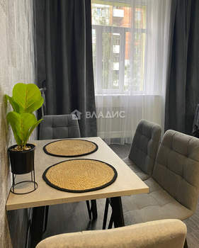 Студия квартира, вторичка, 38м2, 1/5 этаж
