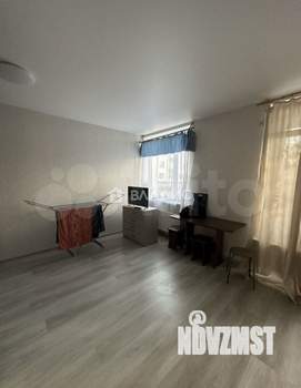 Студия квартира, вторичка, 33м2, 1/10 этаж