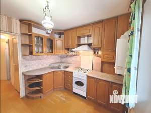 2-к квартира, вторичка, 64м2, 1/10 этаж