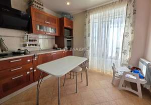 2-к квартира, вторичка, 63м2, 10/10 этаж