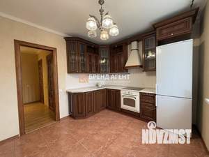 3-к квартира, вторичка, 76м2, 8/10 этаж