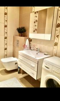 2-к квартира, вторичка, 70м2, 9/16 этаж