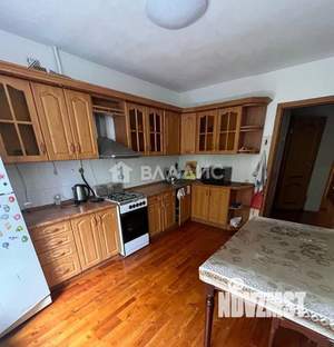 3-к квартира, вторичка, 98м2, 1/6 этаж