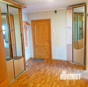 3-к квартира, вторичка, 70м2, 8/17 этаж
