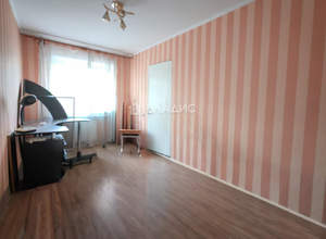 2-к квартира, вторичка, 44м2, 3/5 этаж