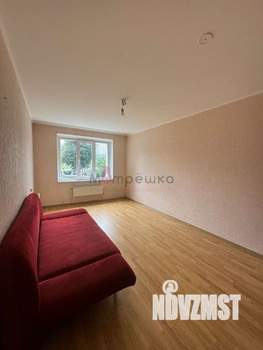 2-к квартира, вторичка, 61м2, 1/10 этаж
