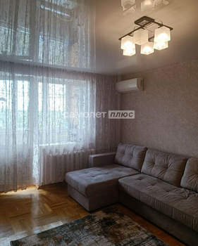 2-к квартира, вторичка, 50м2, 5/5 этаж