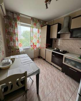 4-к квартира, вторичка, 70м2, 7/9 этаж