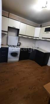 3-к квартира, вторичка, 63м2, 5/10 этаж