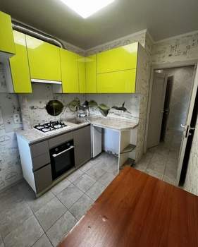 2-к квартира, вторичка, 47м2, 3/5 этаж