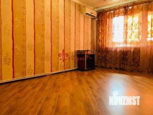 3-к квартира, вторичка, 71м2, 4/10 этаж