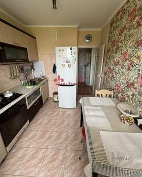 4-к квартира, вторичка, 70м2, 7/9 этаж