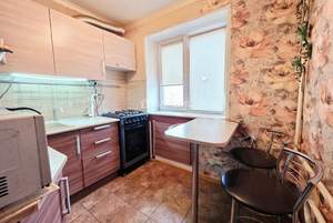 3-к квартира, вторичка, 57м2, 5/5 этаж