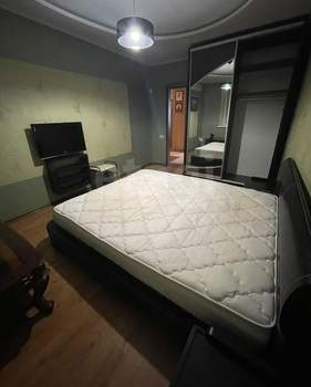 3-к квартира, вторичка, 83м2, 1/10 этаж