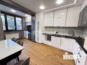 2-к квартира, вторичка, 52м2, 1/7 этаж