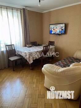 3-к квартира, вторичка, 106м2, 7/7 этаж