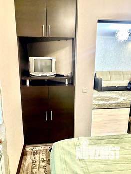 2-к квартира, вторичка, 49м2, 1/5 этаж