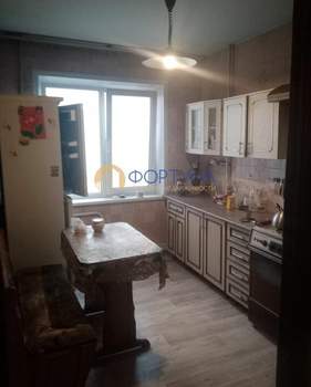 4-к квартира, вторичка, 71м2, 8/9 этаж