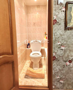 2-к квартира, вторичка, 57м2, 1/5 этаж
