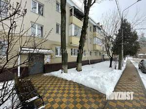 2-к квартира, вторичка, 42м2, 1/3 этаж