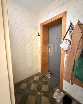 2-к квартира, вторичка, 42м2, 4/5 этаж