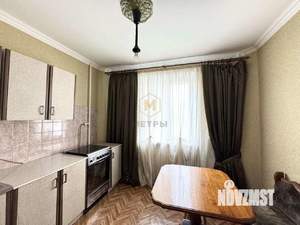 3-к квартира, вторичка, 64м2, 8/10 этаж