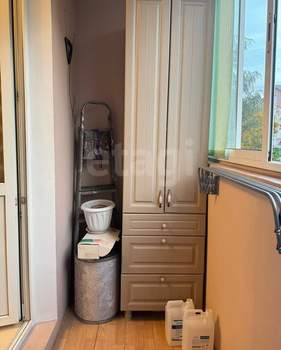 3-к квартира, вторичка, 74м2, 1/3 этаж