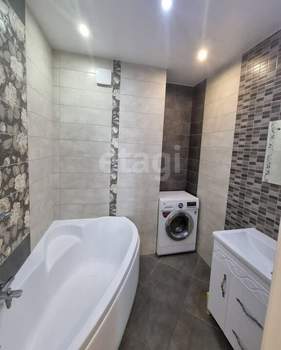 3-к квартира, вторичка, 78м2, 12/18 этаж