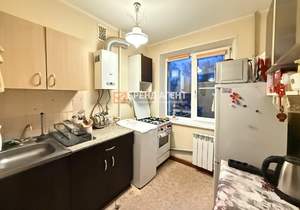 2-к квартира, вторичка, 47м2, 3/5 этаж